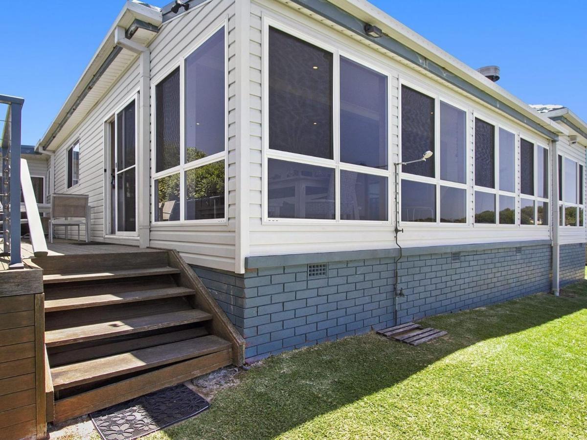 Blue Horizon At Culburra Beach Villa Exterior photo